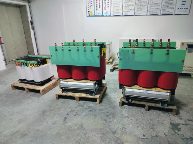 千山KS11-1000KVA矿用变压器